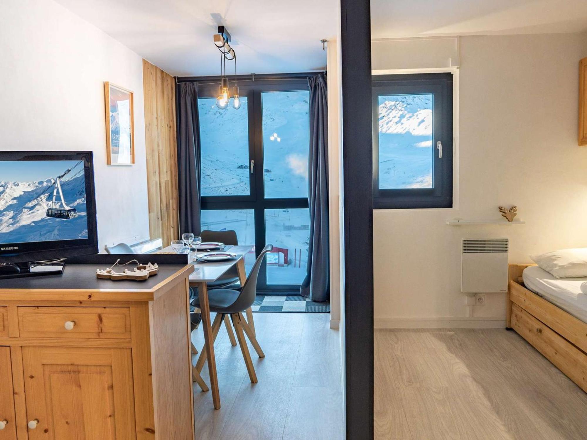 2 Pieces Renove - 4 Pers, Aux Pieds, Balcon, Wi-fi - Fr-1-637-23 Apartment